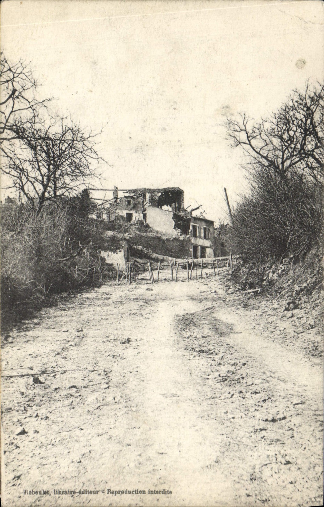 CPA Ruines Militaria 