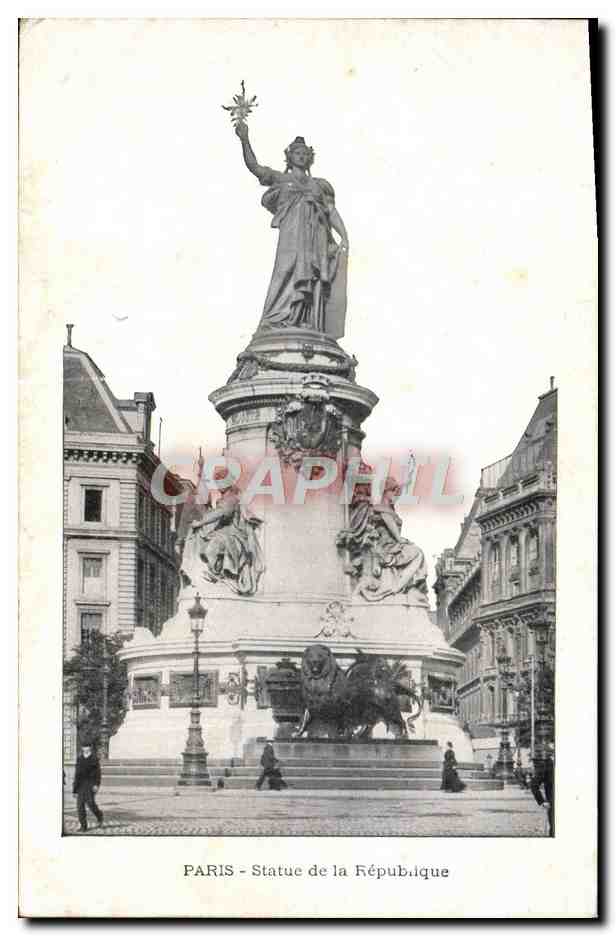 CPA Paris Statue de la Republique 