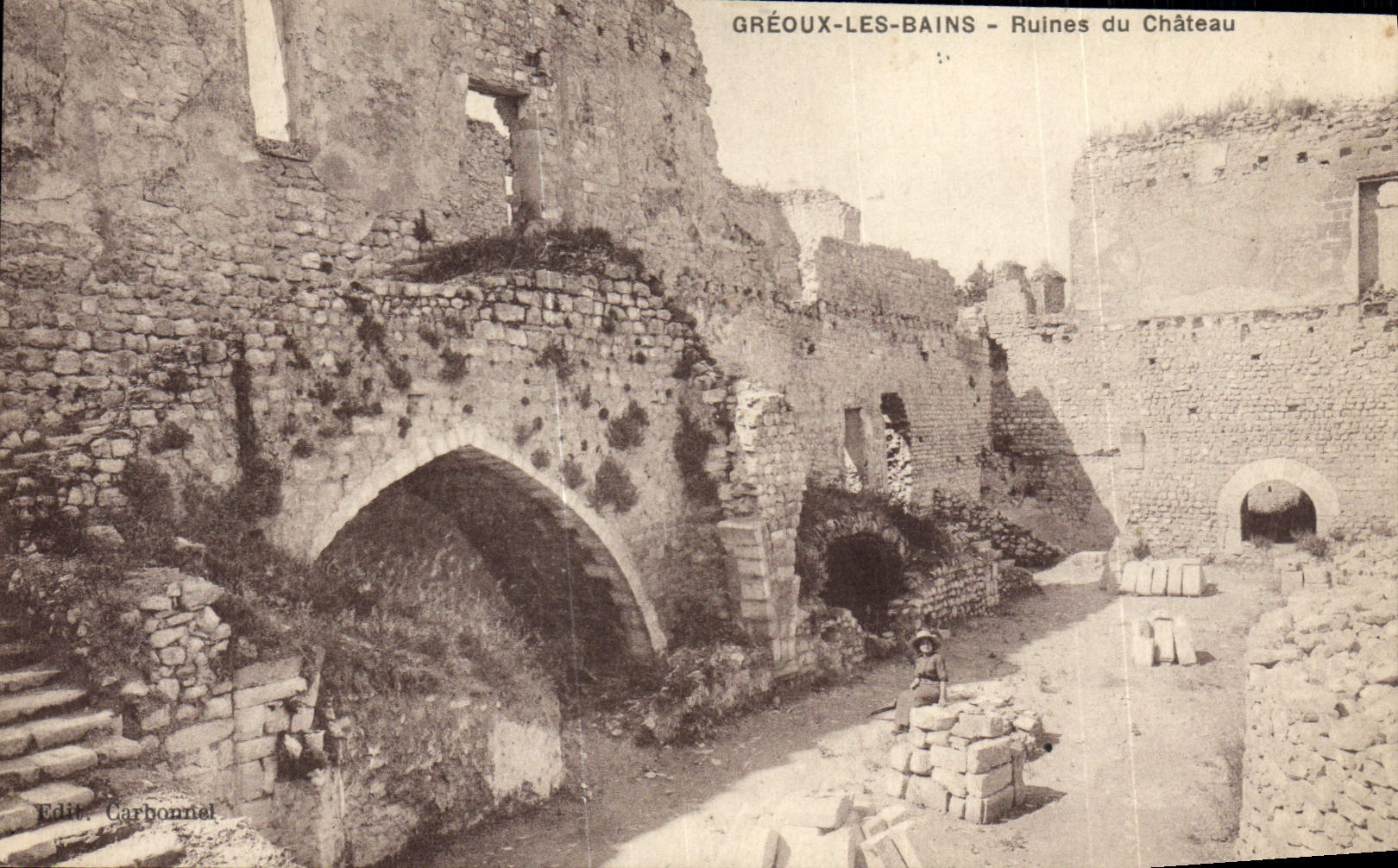 CPA Greoux les Bains Ruines du Chateau