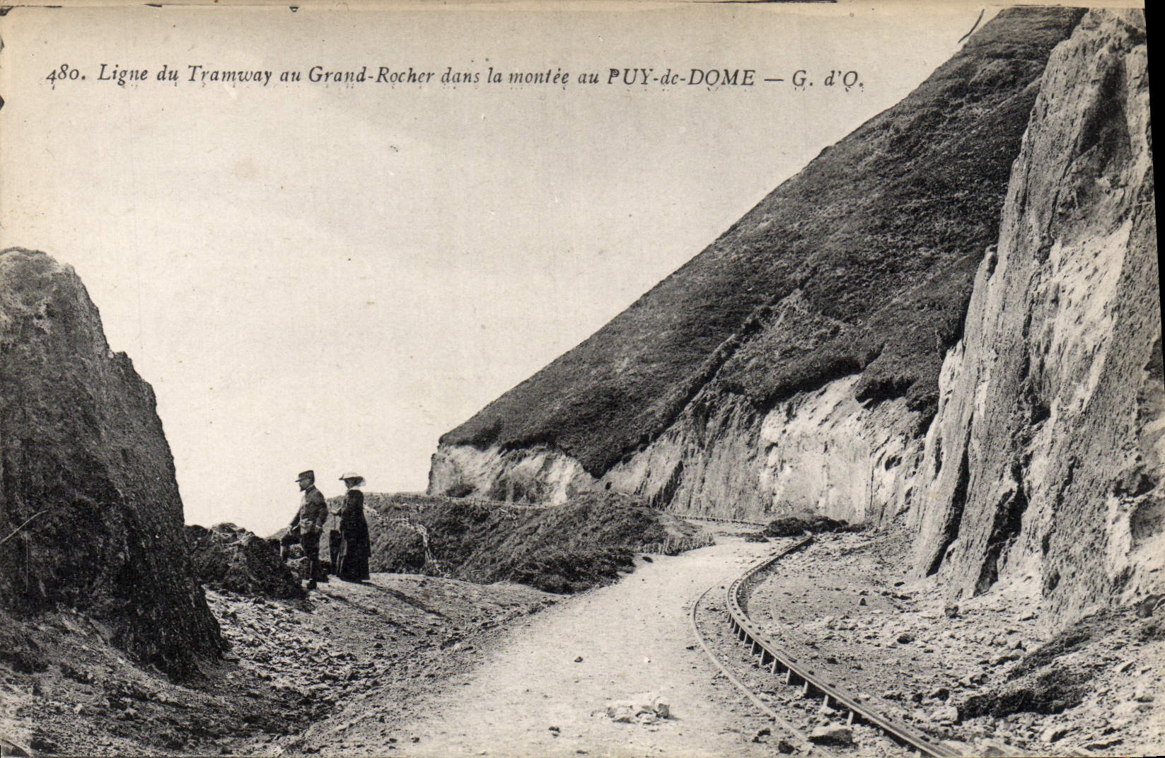 Ligne du Tramway au Grand-Rocher dans la montée au PUY-de-DOME — G. d’O.