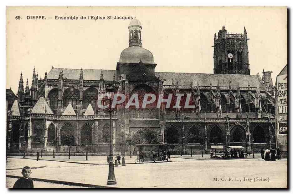 CPA Dieppe Ensemble de l'Eglise St Jacques 