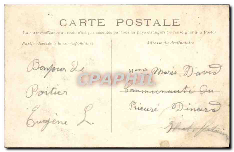 CPA Poitiers Eglise Saint Porchaire Femmes Folklore — Rückseite