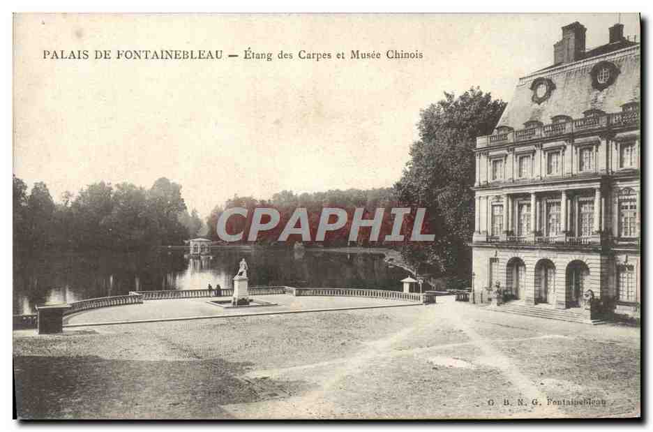 Schloss Fontainebleau — Teich der Karpfen und Chinesischer Museum — G.B.N.G. Fontainebleau