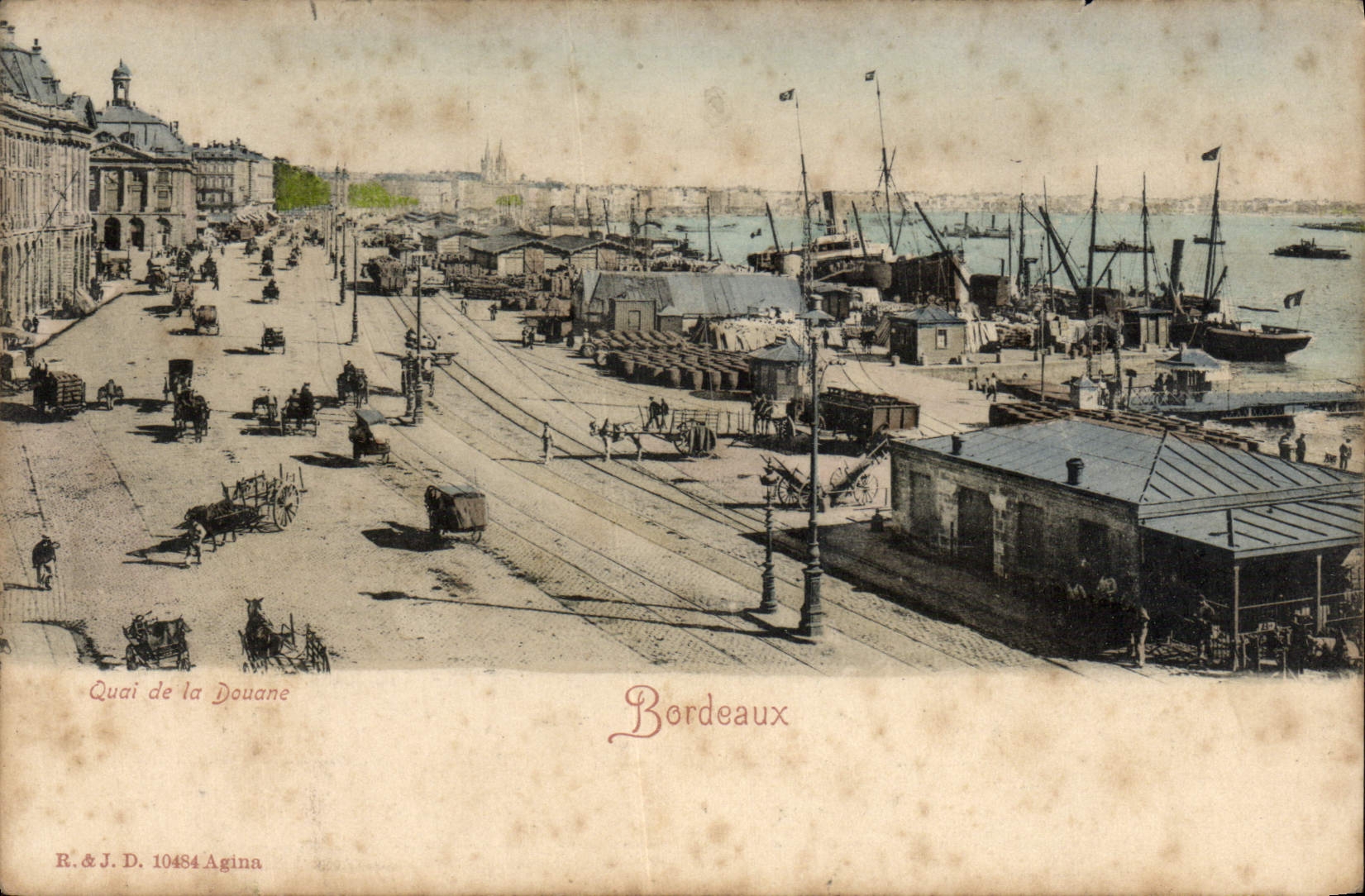 CPA Boudeaux Quai de la Douane Bateaux