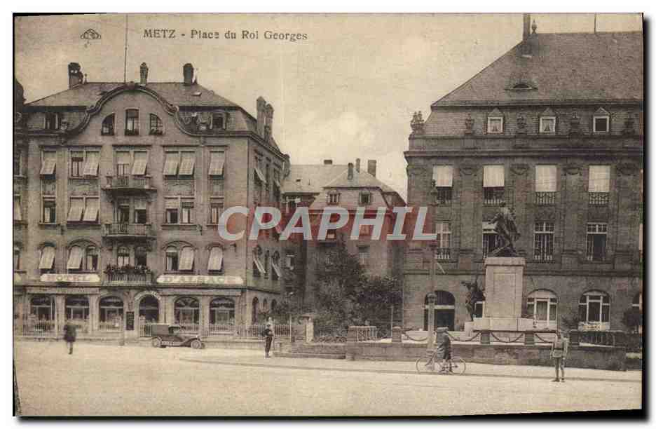 CPA Metz Place du Roi Georges Hotel d'Alsace Automobile 