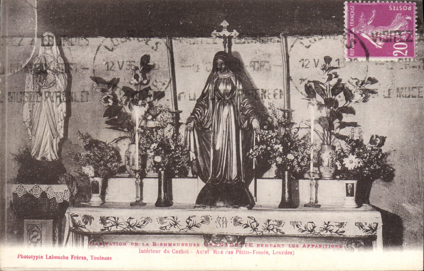 CPA Habitation de la Bienheureuse Bernadette pendants les apparitions Interieur du cachot 