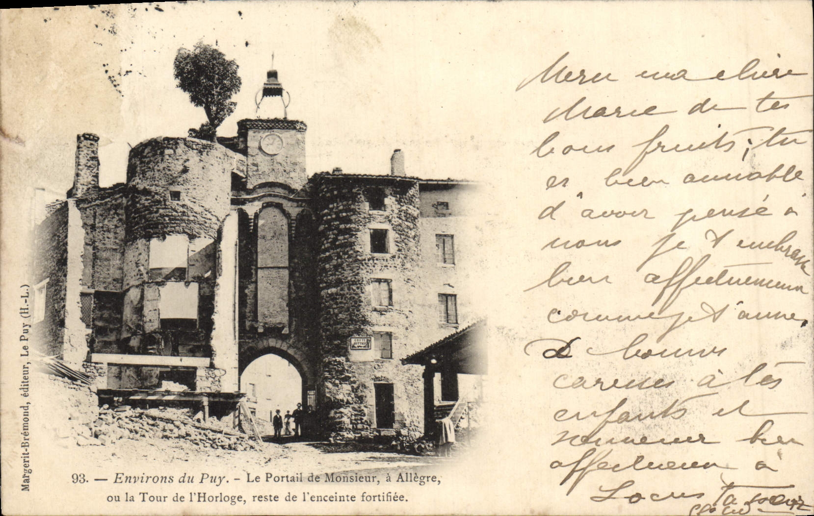 CPA Environs du Puy Le Portail de Monsieur a Allegre ou la Tour de L'Horloge reste de l'enceinte fortifiée