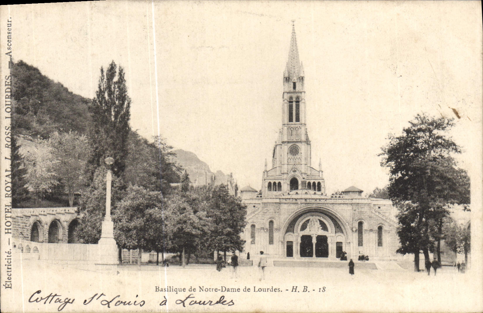 CPA Lourdes Basilique de Notre Dame