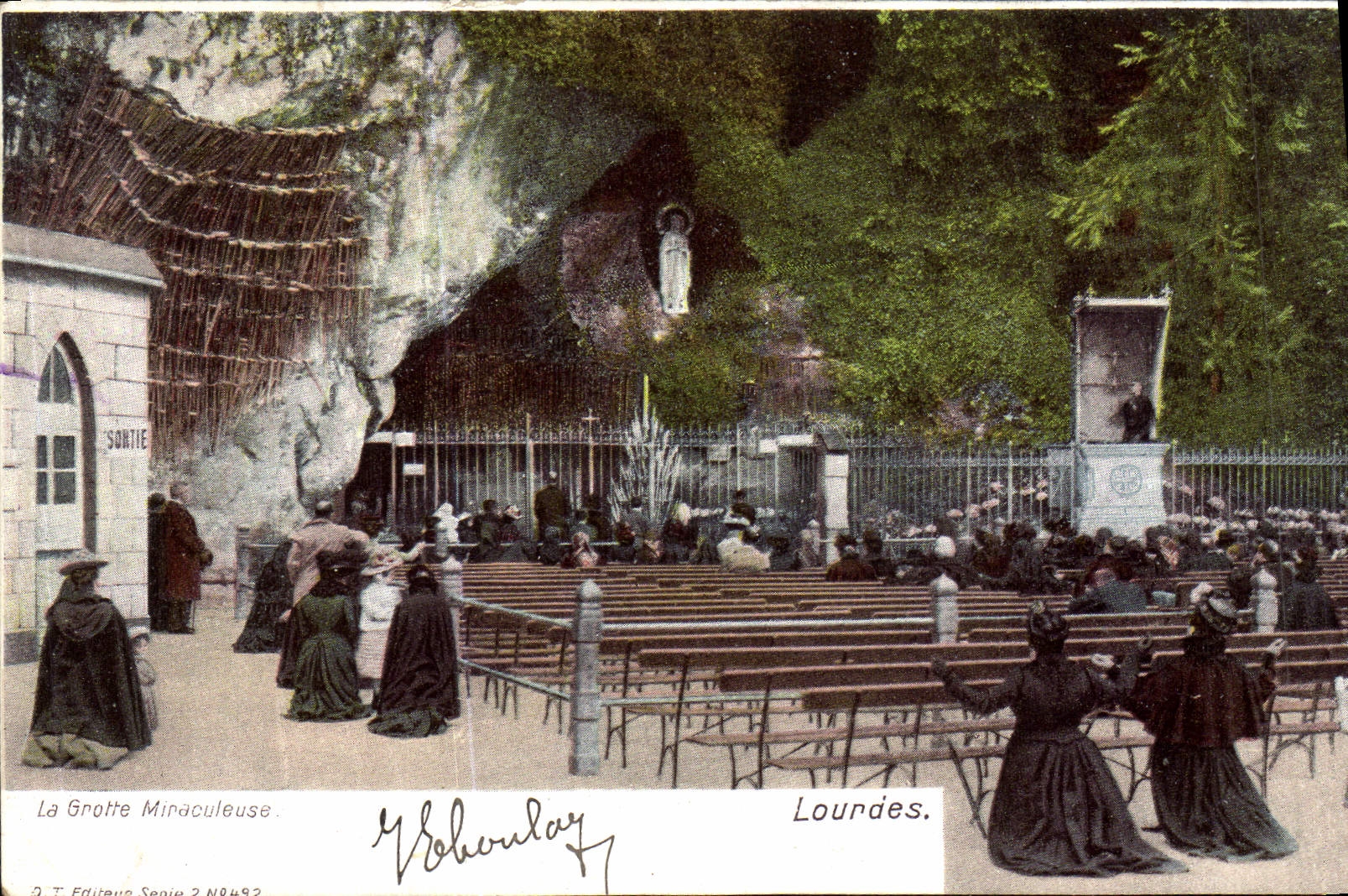 CPA Lourdes La Grotte Miraculeuse