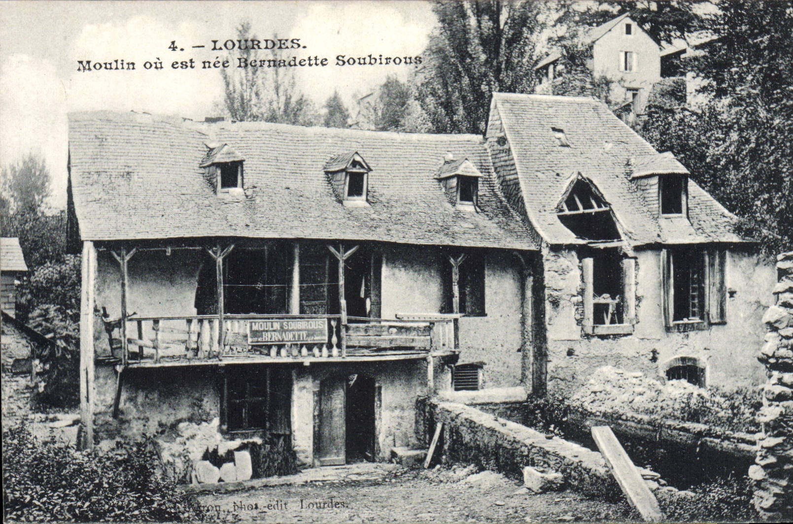 CPA Lourdes Moulin ou est nee Bernadette Soubirous