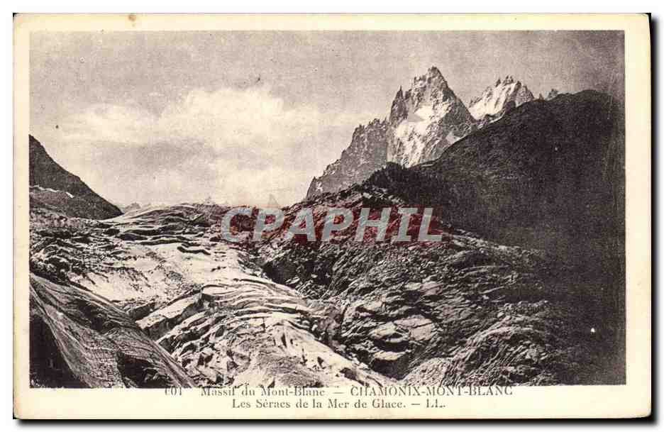 CPA Massif du Mont Blanc Chamonix Mont Blanc Les Seracs de la Mer de Glace