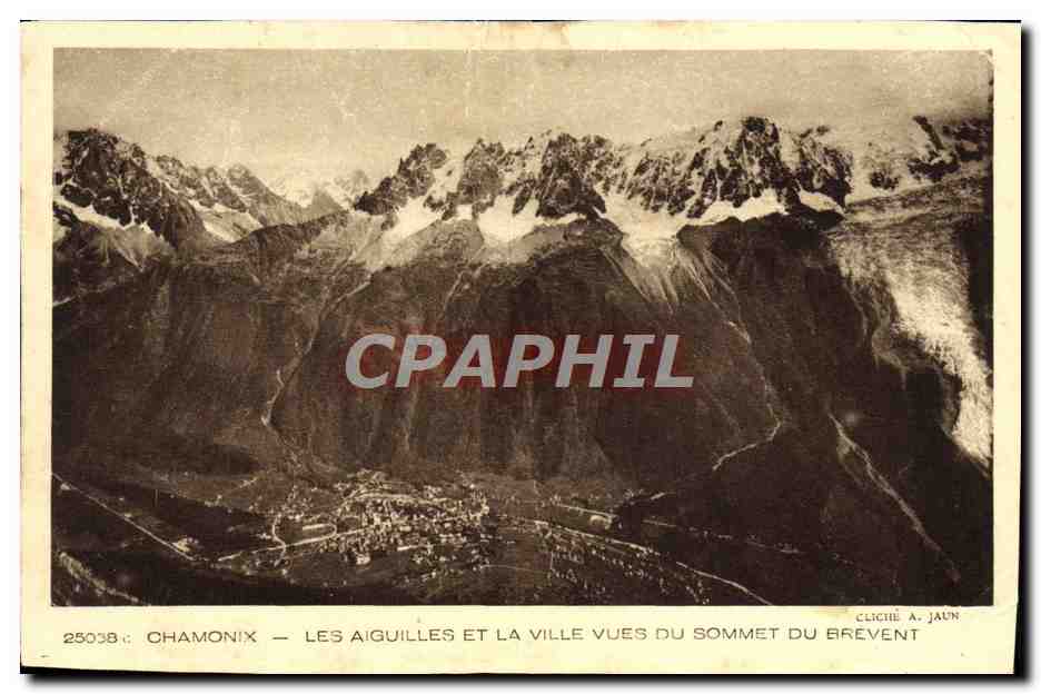 CPA Chamonix Les Aiguilles et la Ville Vues de Sommet du Brevent