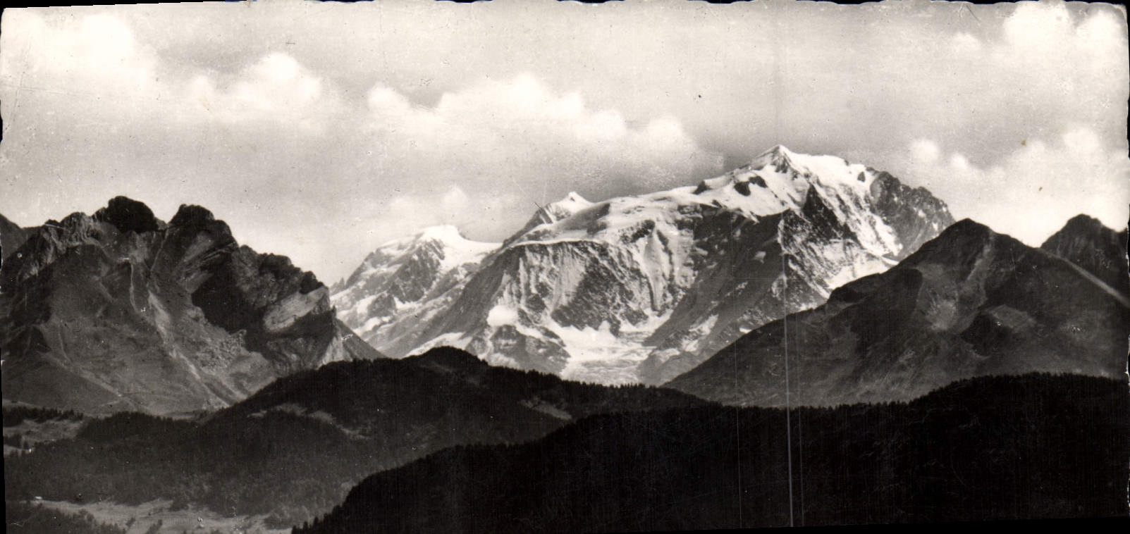 Vue sur le Mont Blanc — Téléphérique de Veyrier-du-Lac — Édition 102