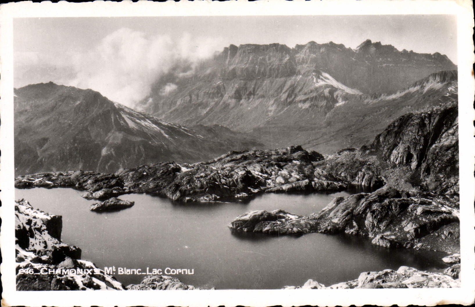 CPA Chamonix Blanc Lac Cornu