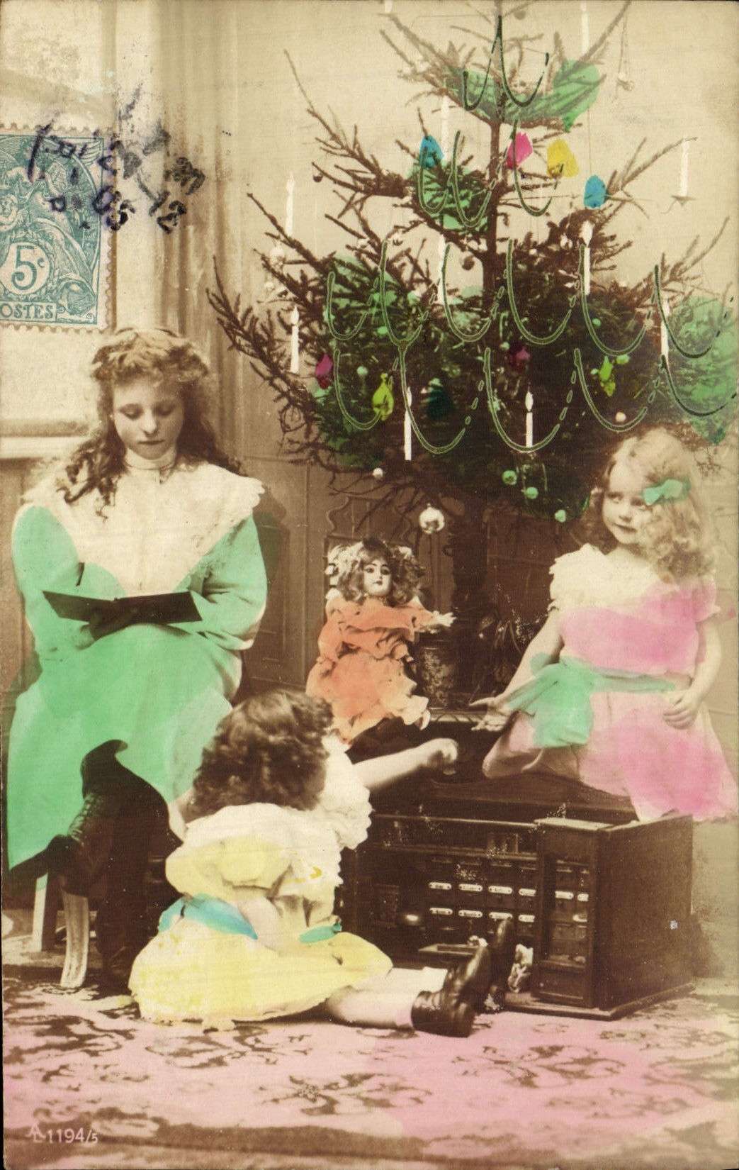 CPA Fantaisie Enfants Poupee
