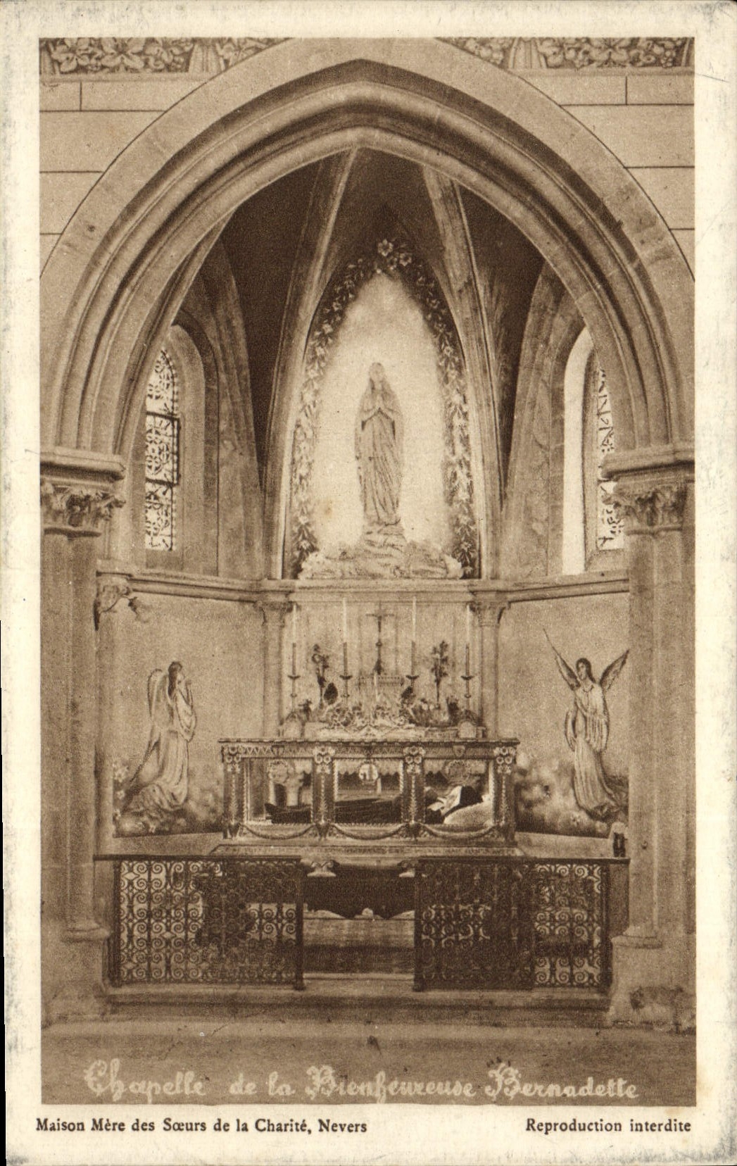 CPA Chapelle de la Bienheureuse Bernadette