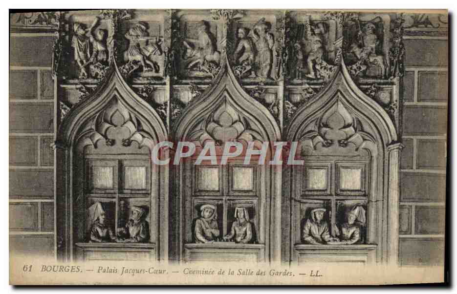 CPA Bourges Palais Jacques Coeur Cheminee de la Salle des Gardes