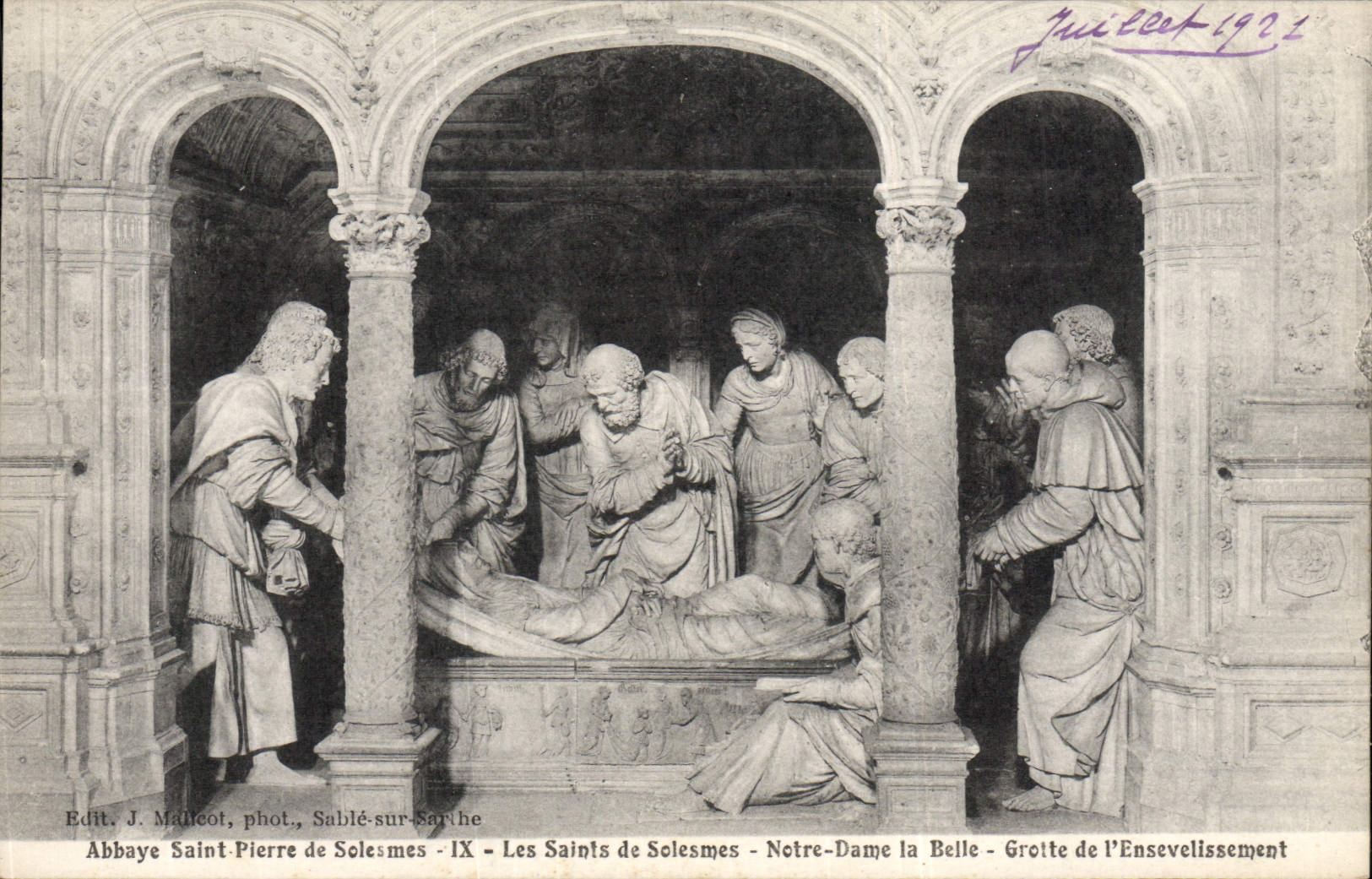 CPA Les Saints de Solesmes Notre Dame la Belle Grotte de l'ensevelissement