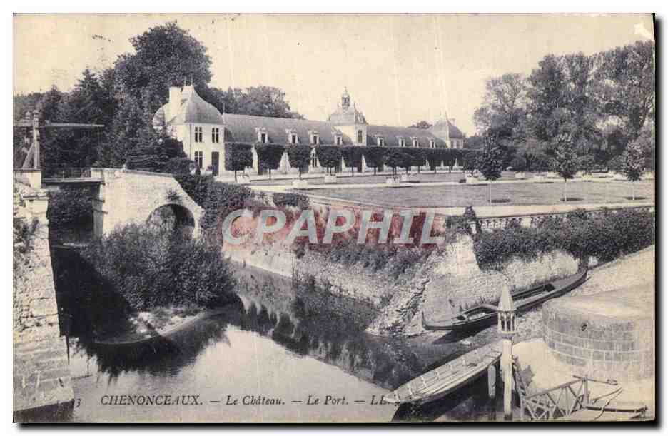 CPA Chenonceaux Le Chateau Le port