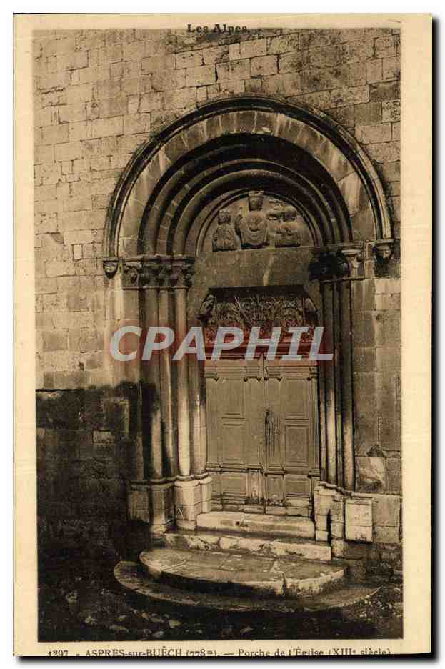 Aspres-sur-Buëch (778 m) — Porche de l'Église (XIIIe siècle) — Les Alpes