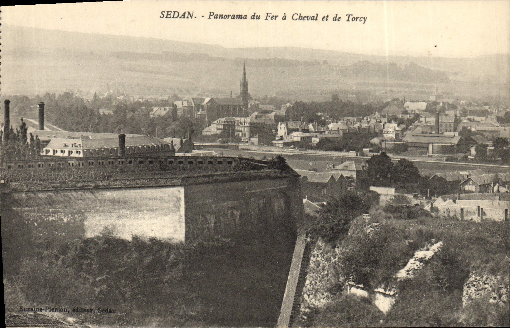 CPA Sedan Panorma du Fer a Cheval et de Torcy