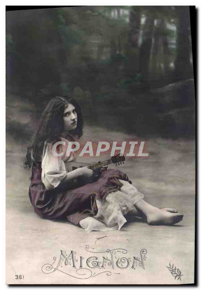 Jeune fille assise avec un instrument — Mignon — série 361, éditée par Mignon