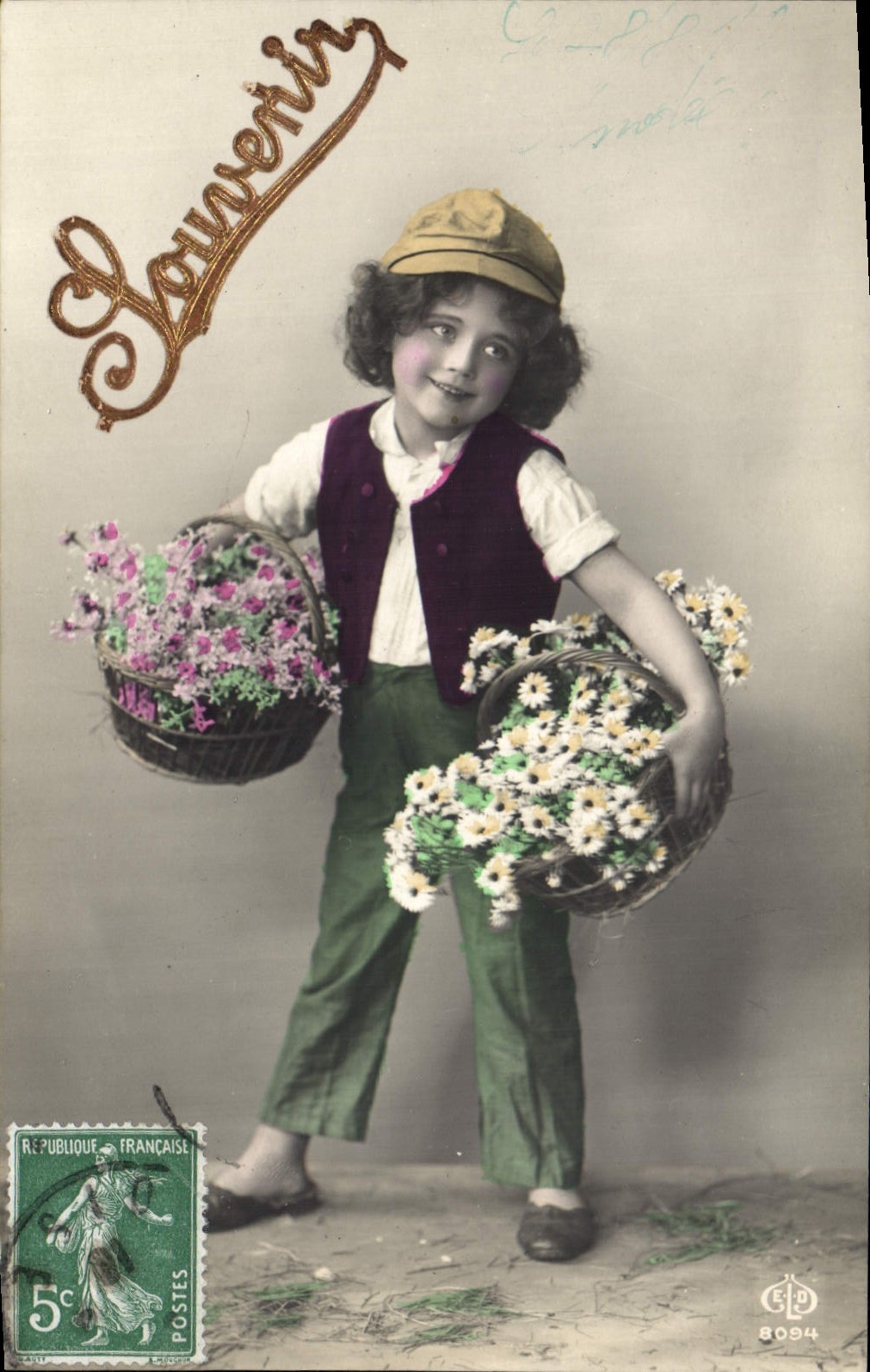 CPA Fantaisie Enfant Fleurs 