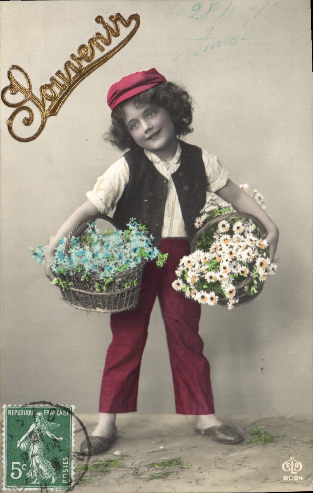 CPA Fantaisie Enfant Fleurs 