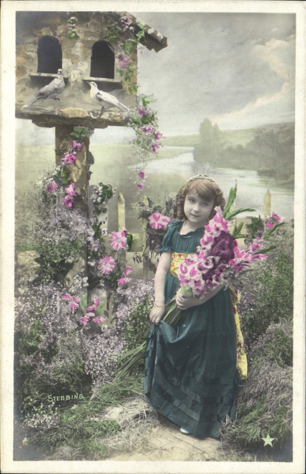 CPA Fantaisie Enfant Colombe