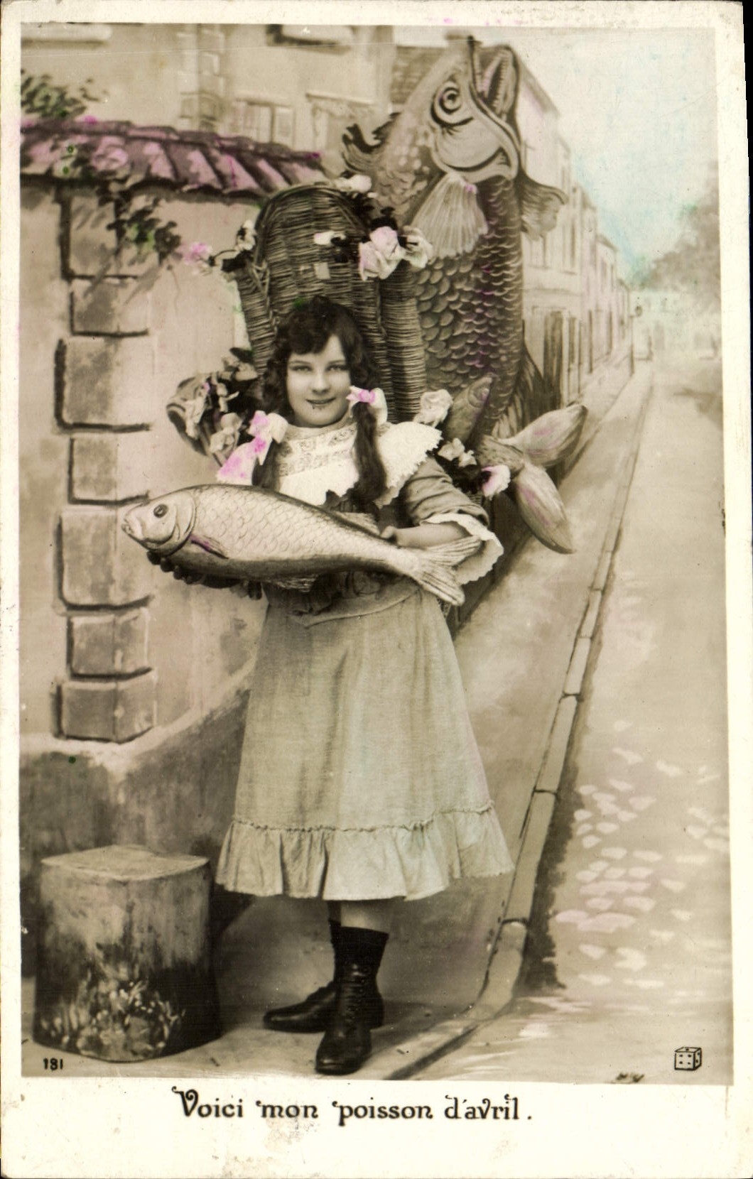 CPA Fantaisie Enfant Poisson d'Avril