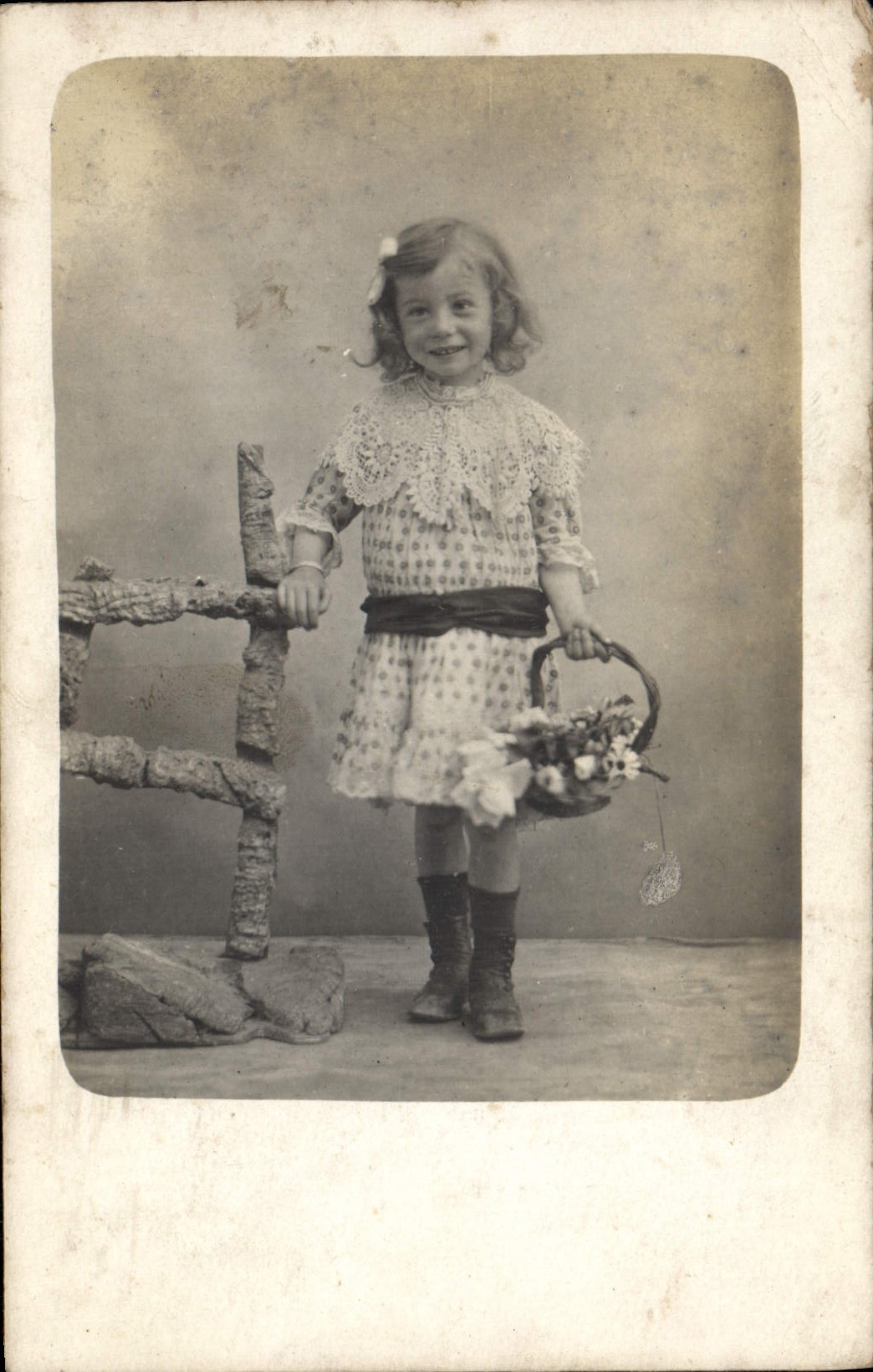 CARTE PHOTO Enfant