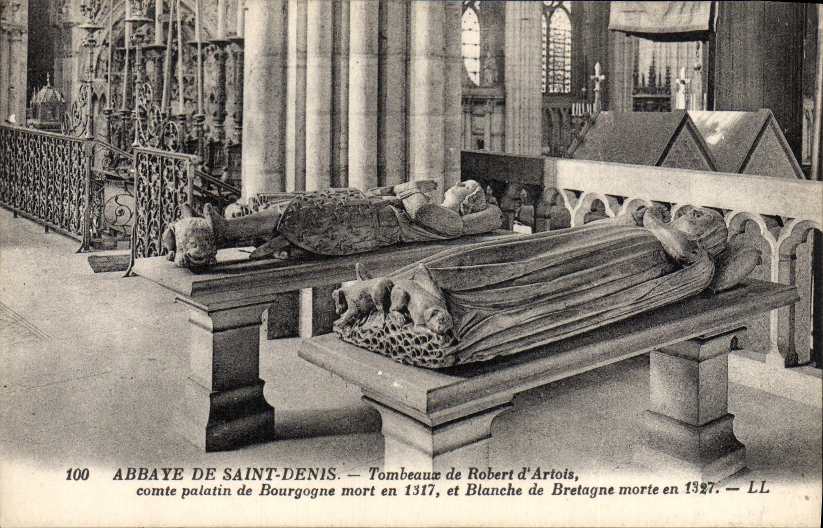 CPA Abbaye De Saint Denis Tombeau de Robert d'Artois comte palatin de Bourgogne 