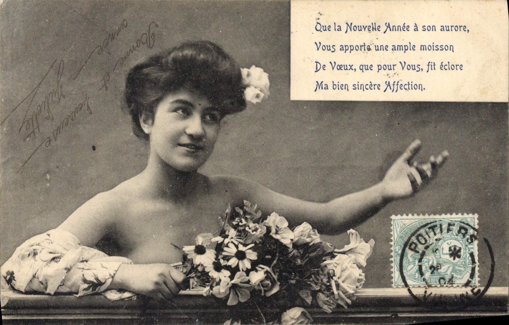 Jeune femme avec bouquet — carte de vœux pour la Nouvelle Année — éditée par F. & C. Paris