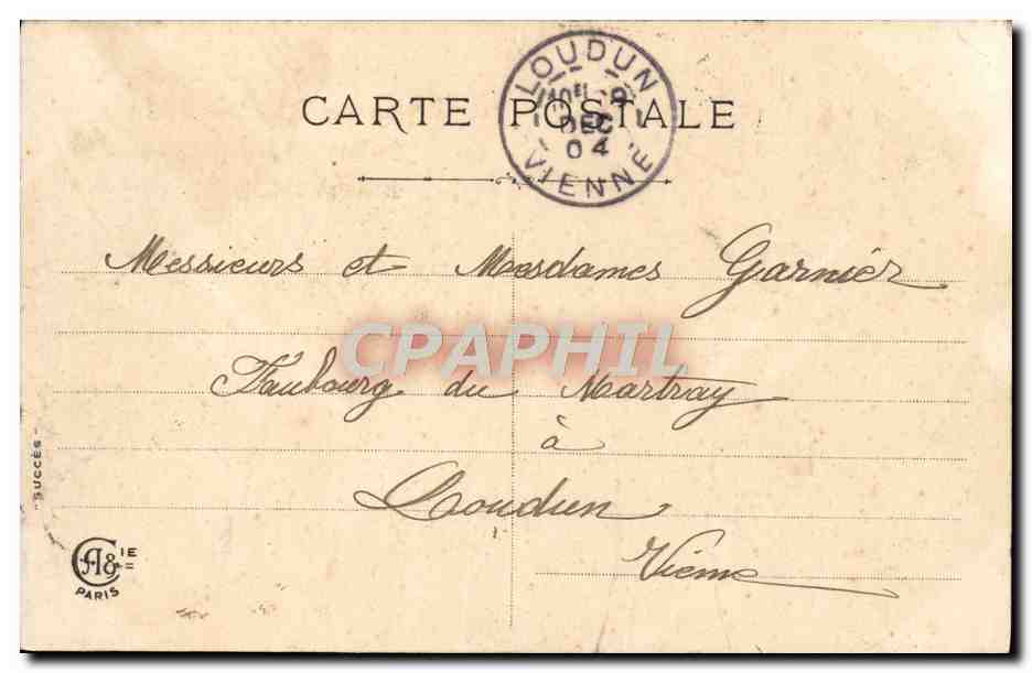 Jeune femme avec bouquet — carte de vœux pour la Nouvelle Année — éditée par F. & C. Paris — Verso
