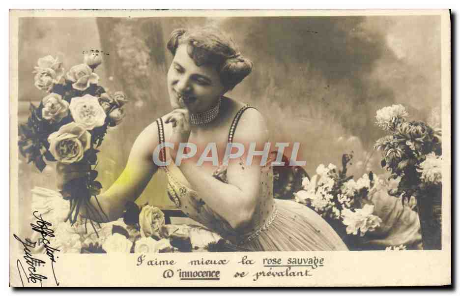 Femme avec bouquet de roses — texte imprimé et manuscrit — éditeur inconnu