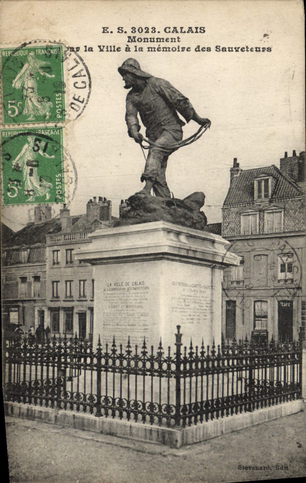 Calais — Monument aux Sauveteurs — Stevenard, Édit.