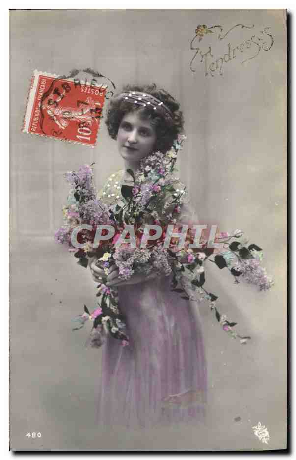 Jeune femme en robe lilas tenant un bouquet — Tendresses — éditeur inconnu, n° 480