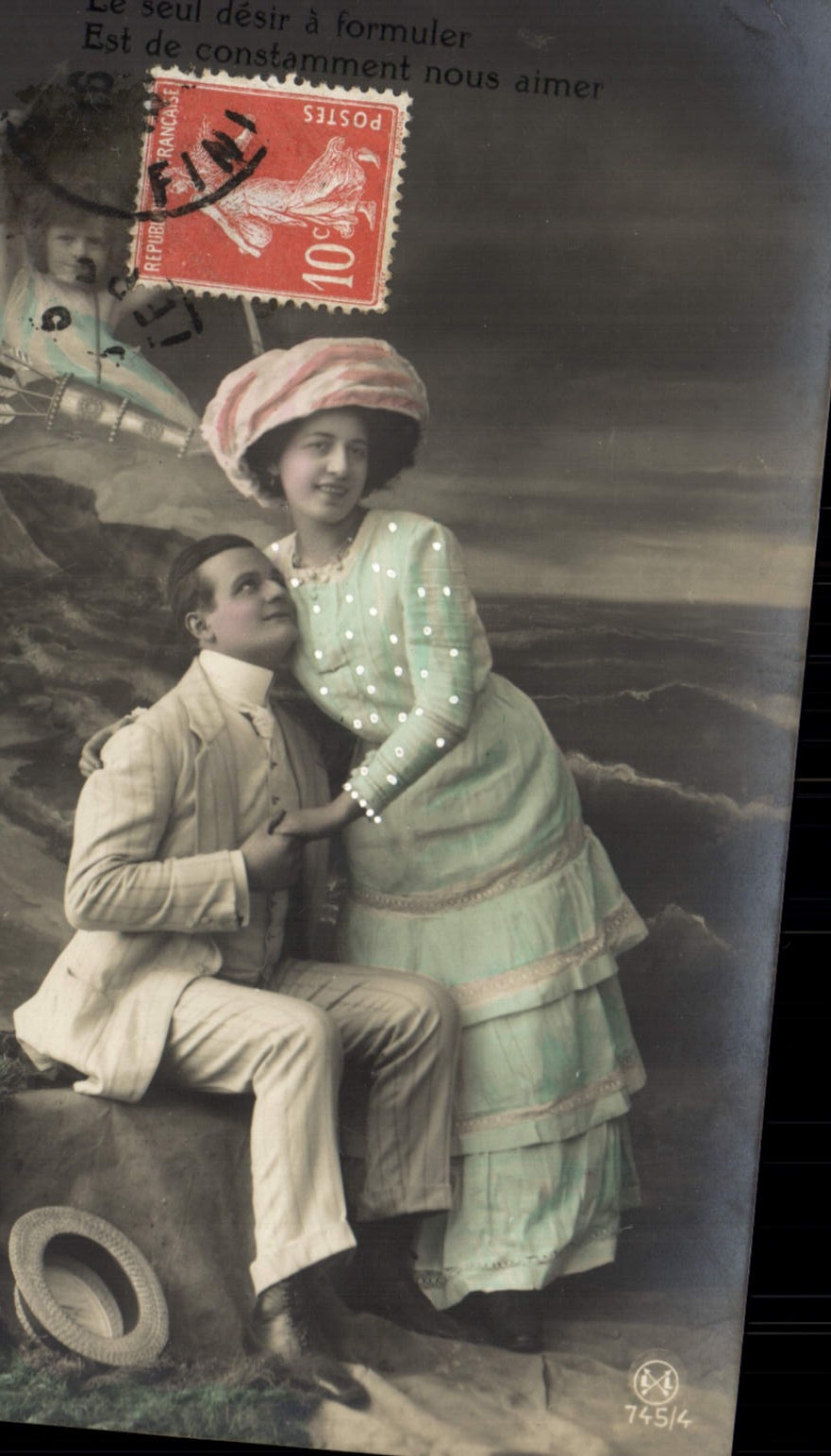 Loving Couple — Seaside Scene — Anonymous Publisher, n° 74514