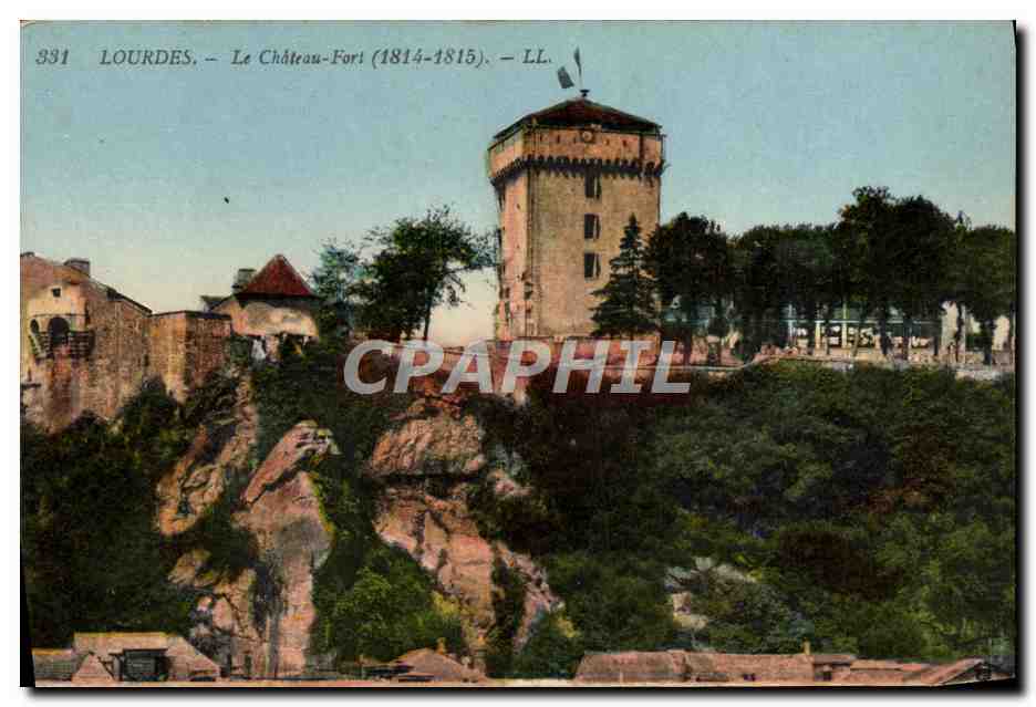 CPA Lourdes Le Chateau Fort 