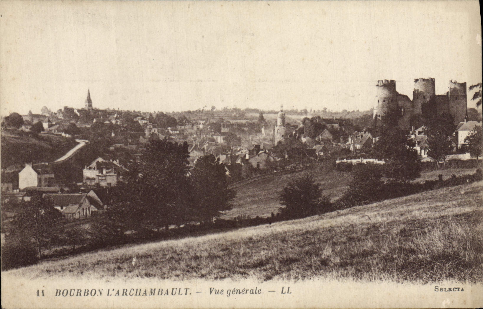 CPA Bourbon L'Archambault Vue Generale