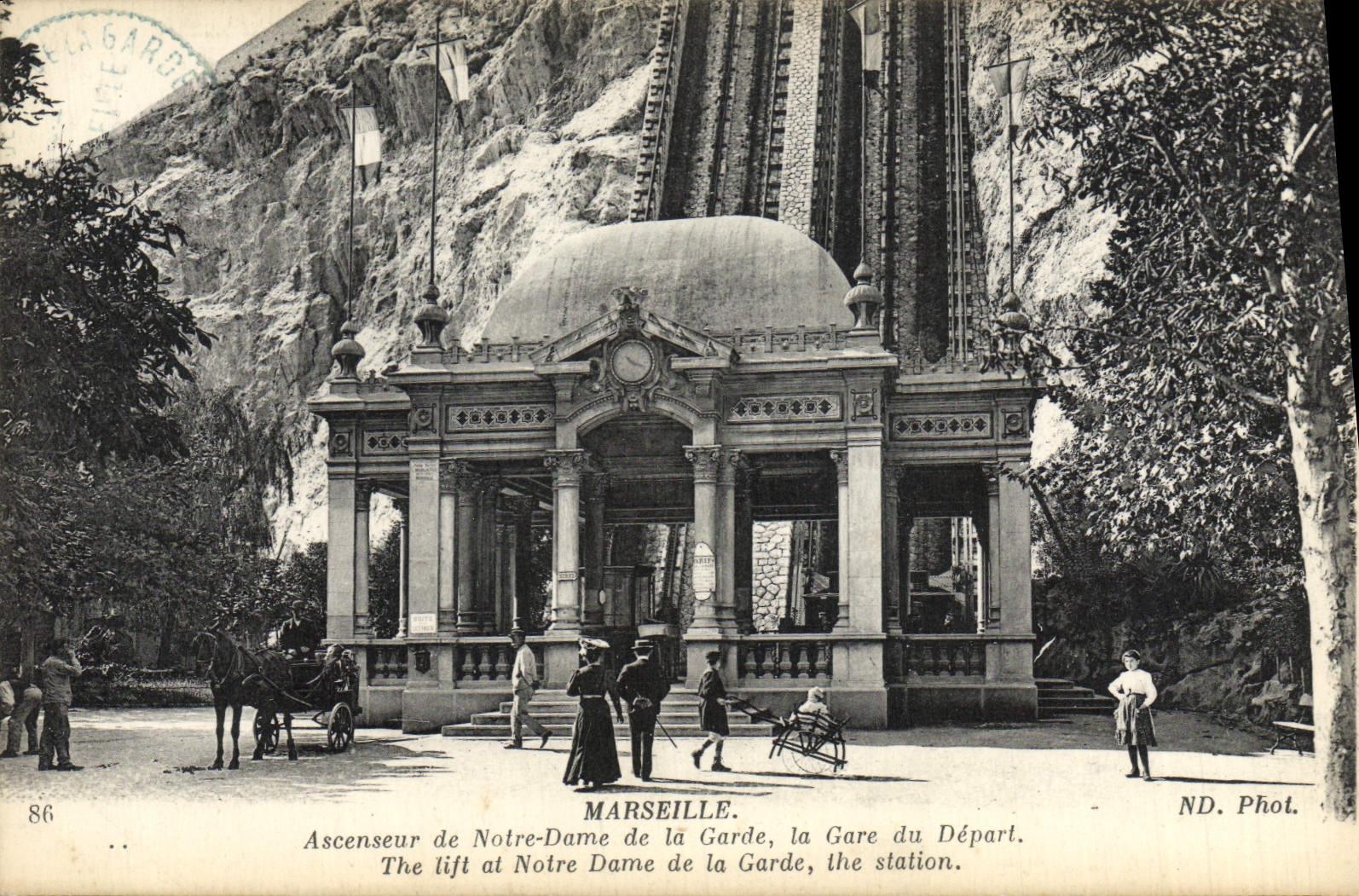 Ascenseur de Notre-Dame de la Garde, la Gare du Départ — Marseille — ND. Phot.