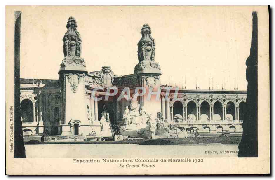 CPA Marseille Exposition Nationale Coloniale de 1922 Le grand palais