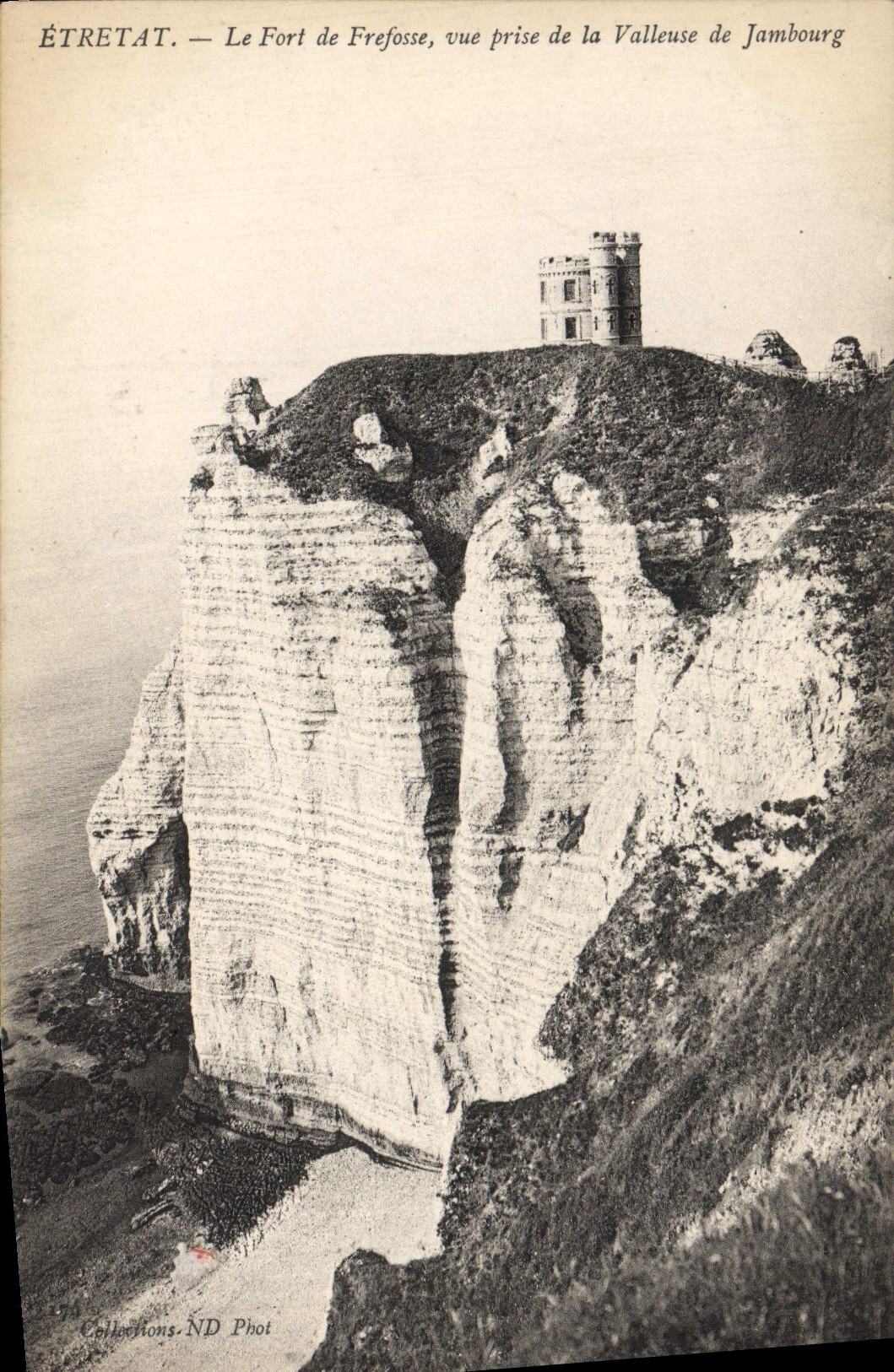 CPA Etretat Le Fort de Frefosse Vue prise de la Valleuse de Jombourg