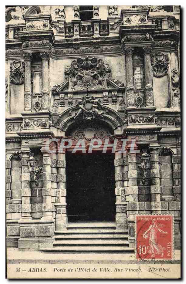 Arras — Porte de l'Hôtel de Ville, Rue Vinocq — ND Phot.
