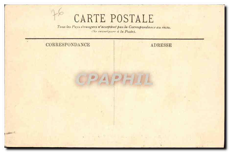 CPA Dieppe Le Boulevard Maritime Vers le Chateau Pecheurs Peche  — Verso