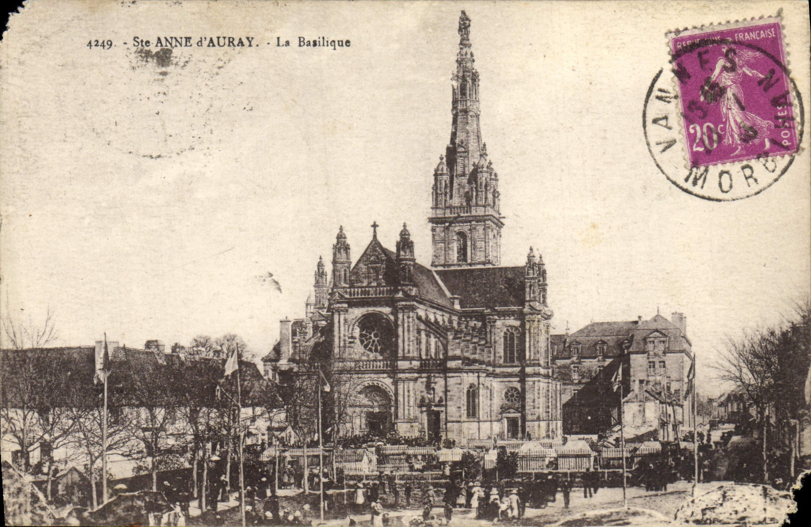 CPA Saint Anne d'Auray La Basilique