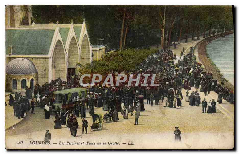 CPA Lourdes Les Piscines et Place de la Grotte