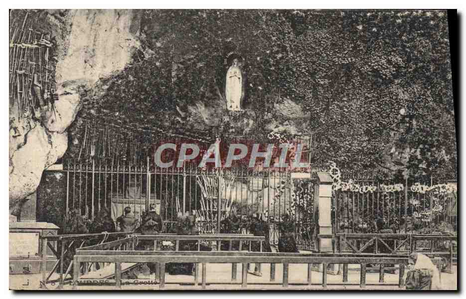 CPA Lourdes la grotte