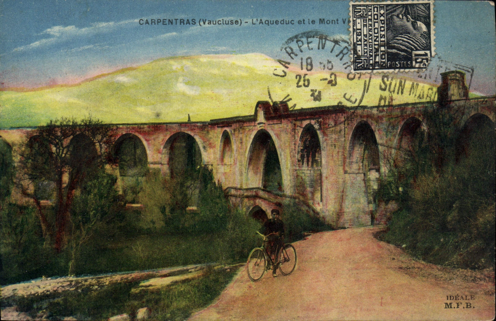 CPA Carpentras L'Aqueduc Et Le Mont Velo Cycle