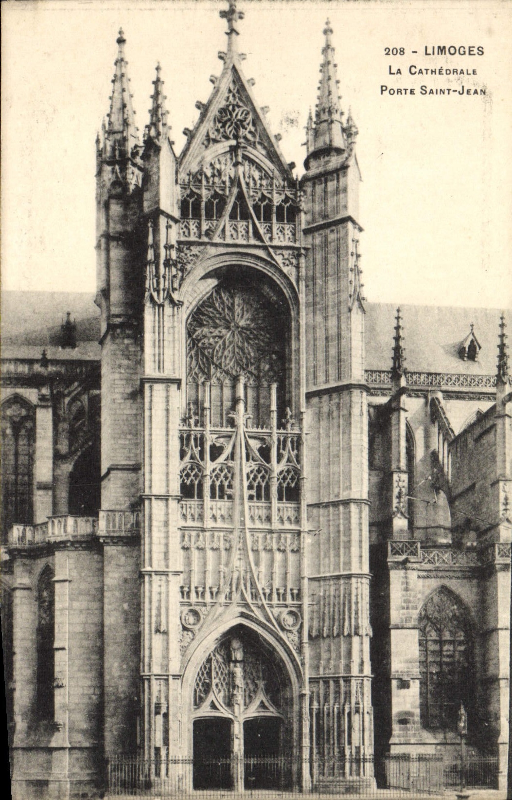 CPA Limoges La Cathedrale Porte Saint Jean